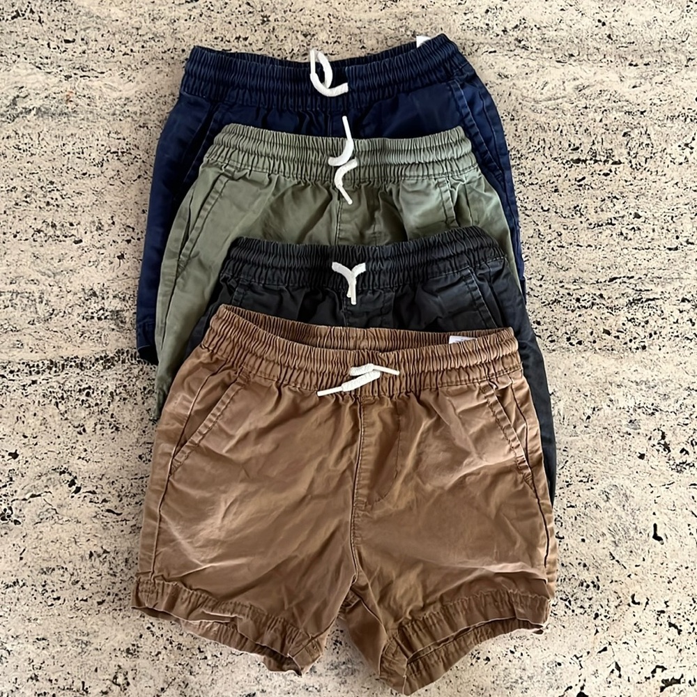 18-24 months Old Navy Shorts - Bundle of 4!